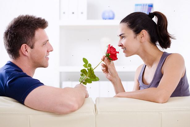 Hoe je Valentijnsdag verwerken in een nieuwe relatie. Neem een gezamenlijke aanpak voor de vakantie.