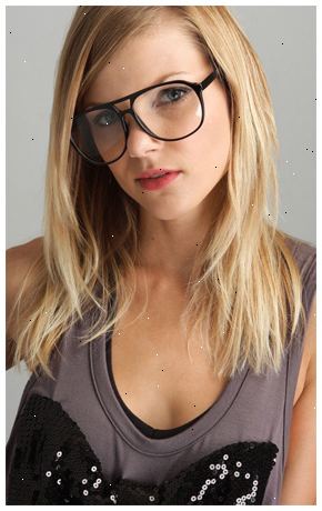 Hoe minder nerdy met een bril kijken. Kies frames en lenzen.
