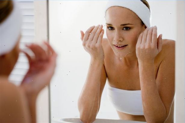 Hoe om acne herinfectie te stoppen. Verander uw kussensloop elke dag.